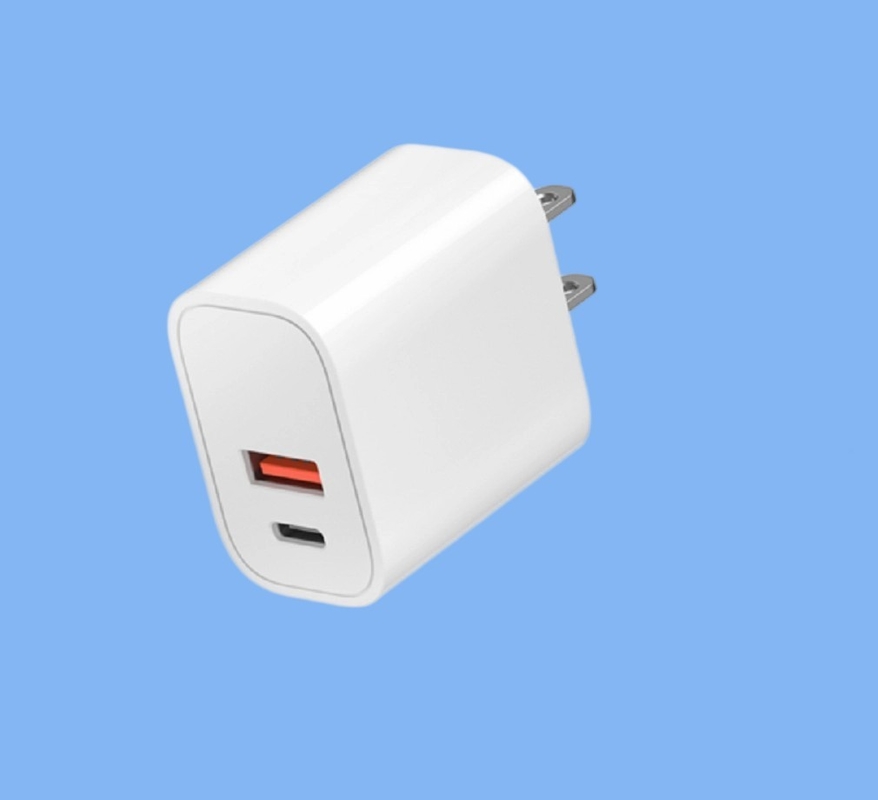 Двухпортовое зарядное устройство 36 Вт Быстрая зарядка USB-C+USB-A Поддерживает протокол быстрой зарядки PD/QC 110-240В 50/60Гц Глобальный универсальный