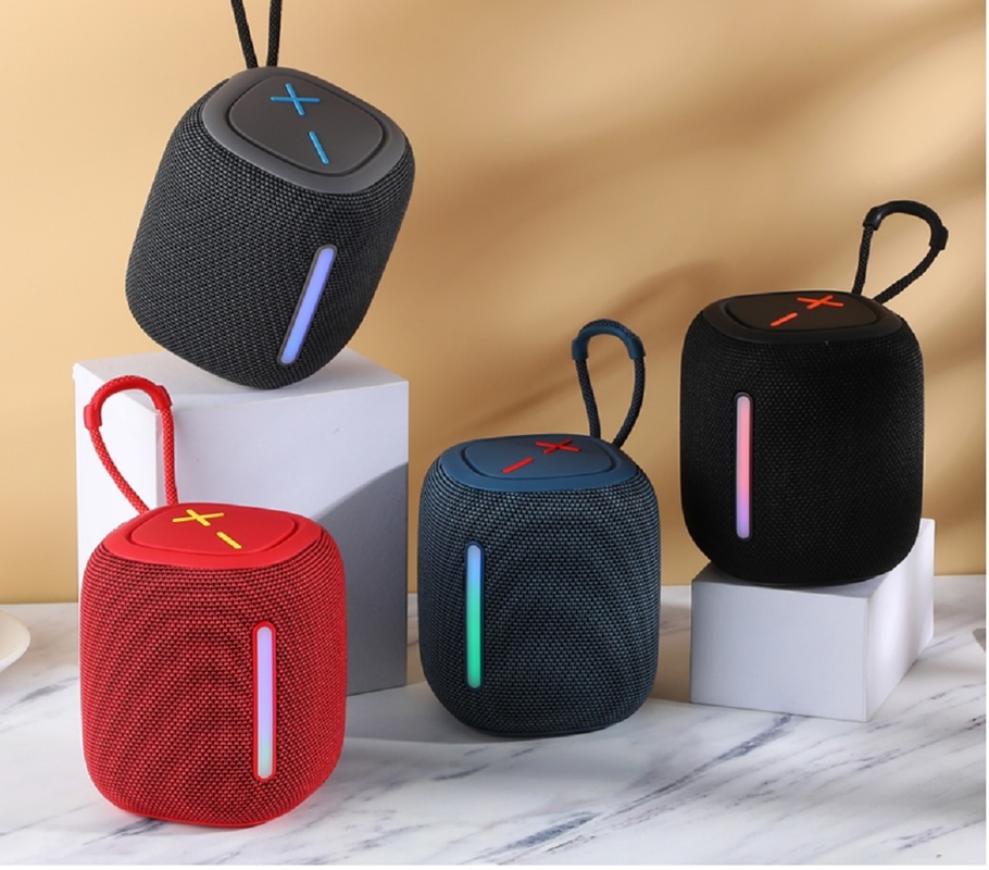 Портативный IPX4 водонепроницаемый Bluetooth динамик 1500mAh батарея RGB лампы подвесная лента AUX/TF/FM/USB воспроизведение